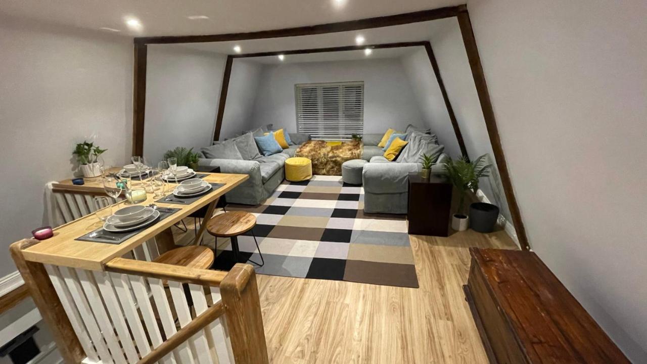 Stunning Luxury Apartment In Central ลีมิงตัน ภายนอก รูปภาพ